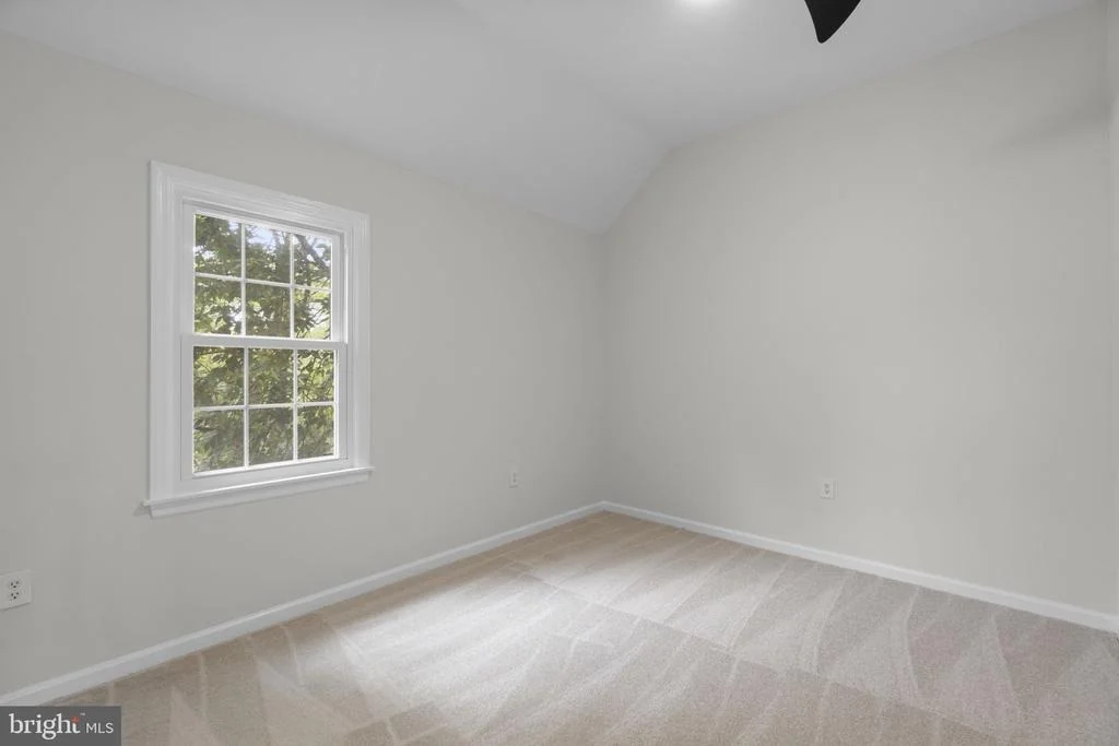 Photo of 7 EASTERN CIRCLE