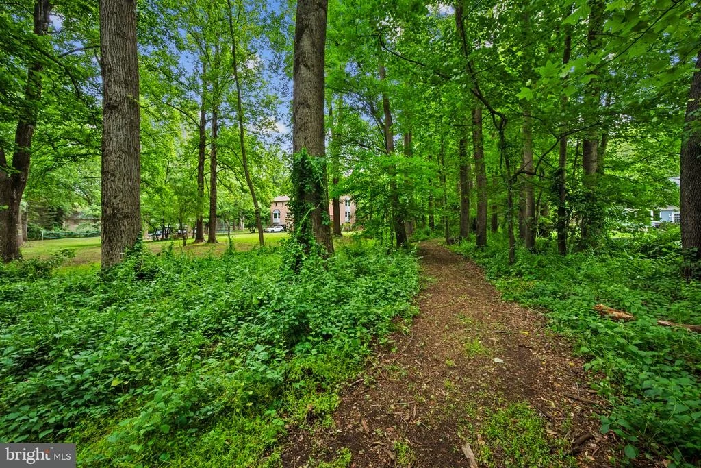 Photo of 13112 LAUREL GLEN ROAD