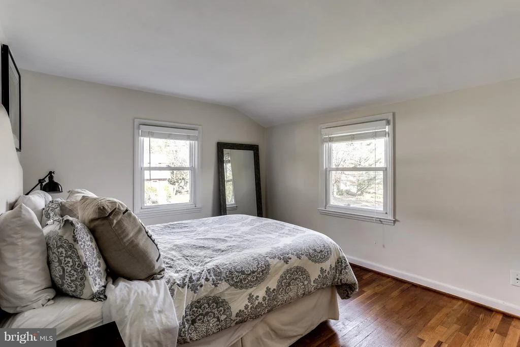 Photo of 1335 BROOK ROAD