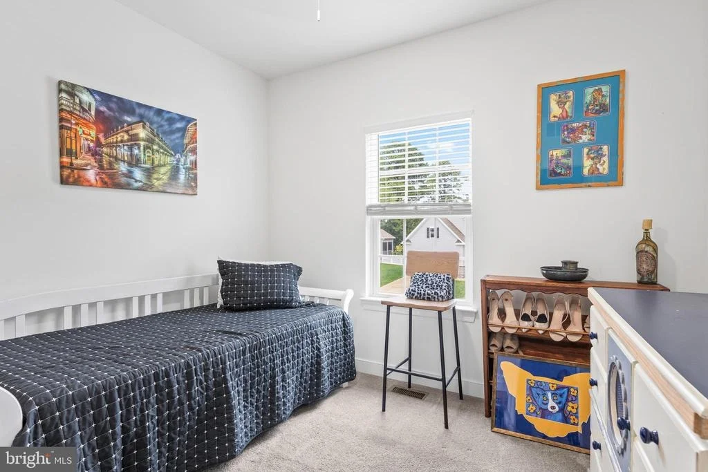 Photo of 145 REGULATOR DRIVE N