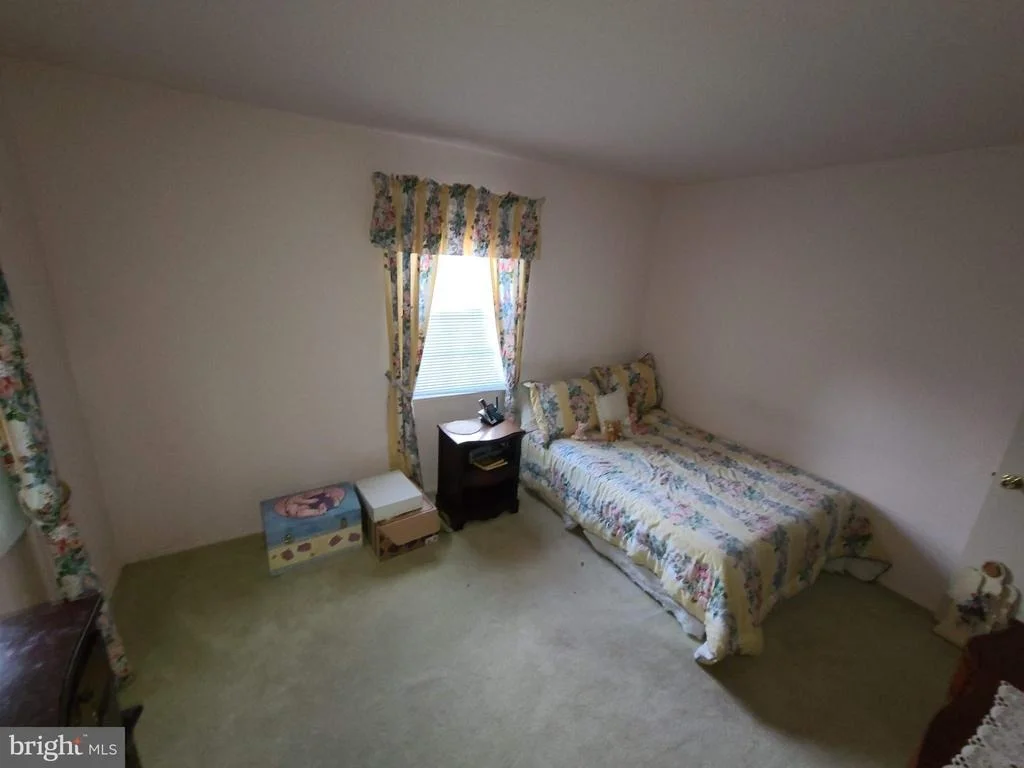 Photo of 6133 SHERBORN LANE