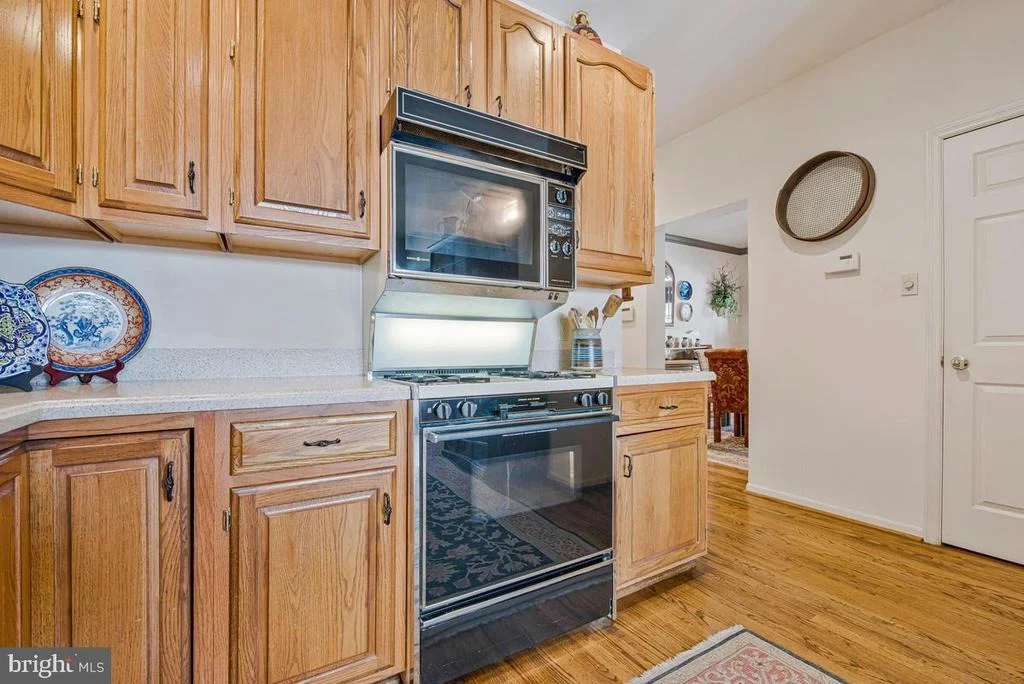 Photo of 8929 COLESVILLE ROAD