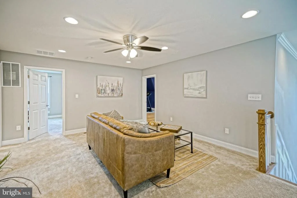 Photo of 33285 MAGGIE LANE
