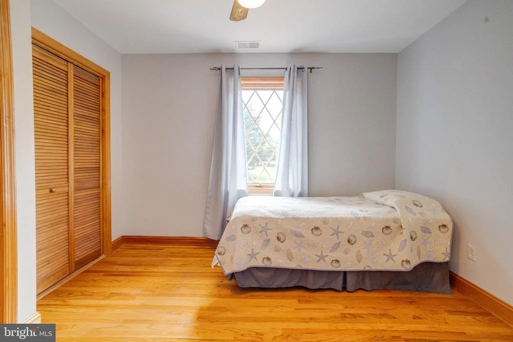 Photo of 2300 KINGS ARMS DRIVE