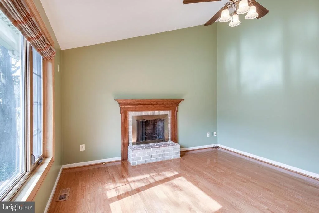 Photo of 5204 PUMPHREY DRIVE