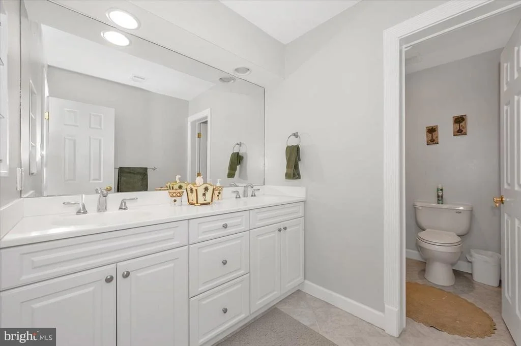 Photo of 10101 LLOYD ROAD