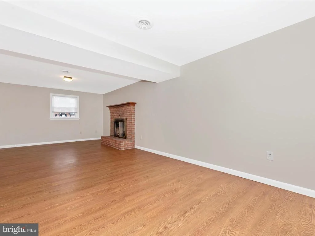 Photo of 1111 YOUNG PLACE