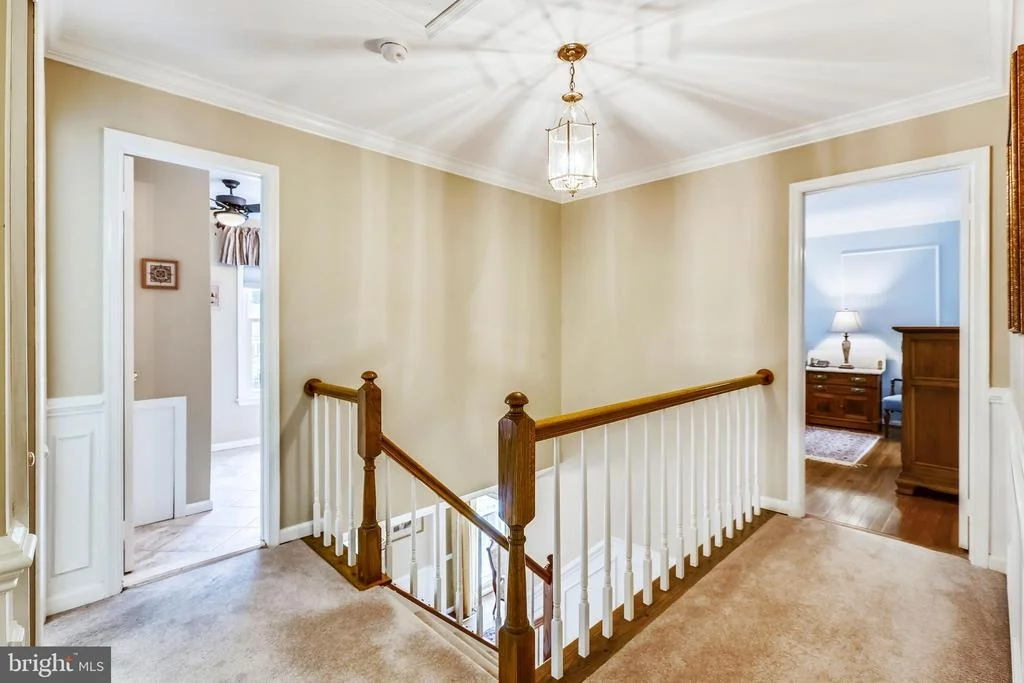 Photo of 9905 MAINSAIL DRIVE