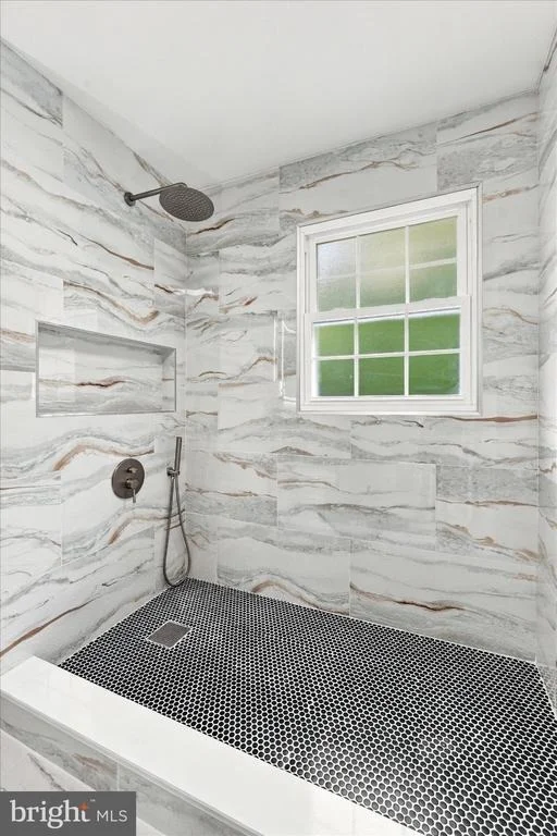 Photo of 72 BRISTLE CONE DRIVE