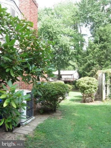 Photo of 2627 HENDERSON AVENUE