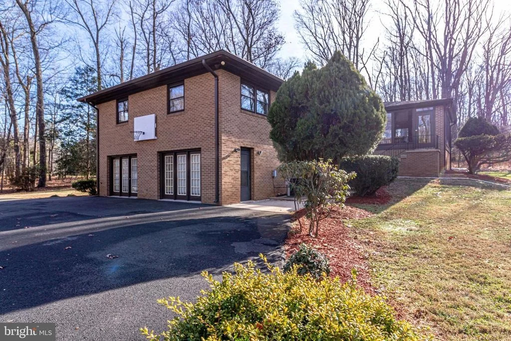 Photo of 2030 HUNTER MILL ROAD