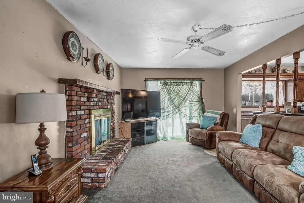 Photo of 2 LATHAM WAY