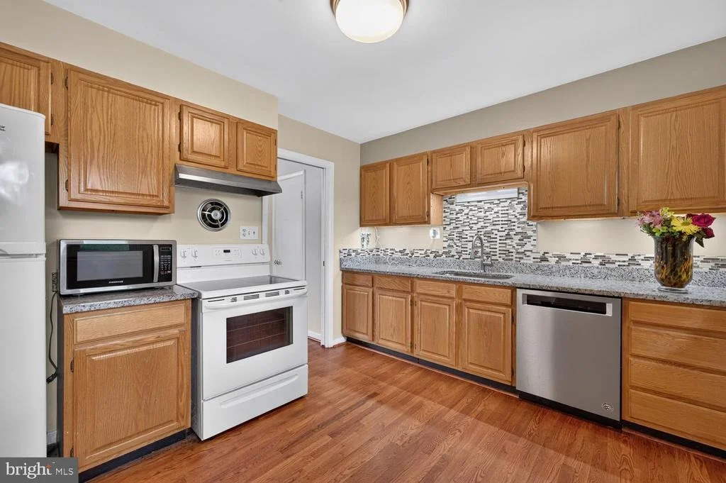 Photo of 7011 SEA CLIFF ROAD