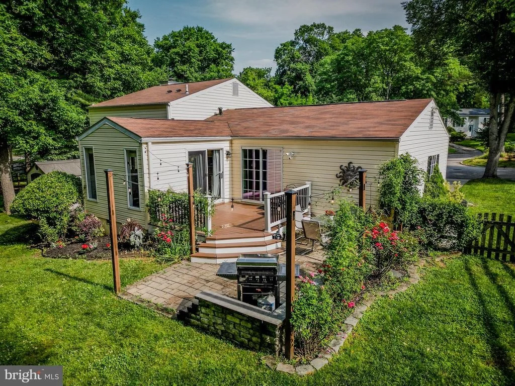 Photo of 9359 GENTLE WAY