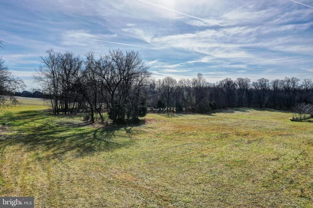 Photo of 15313 DARNESTOWN ROAD