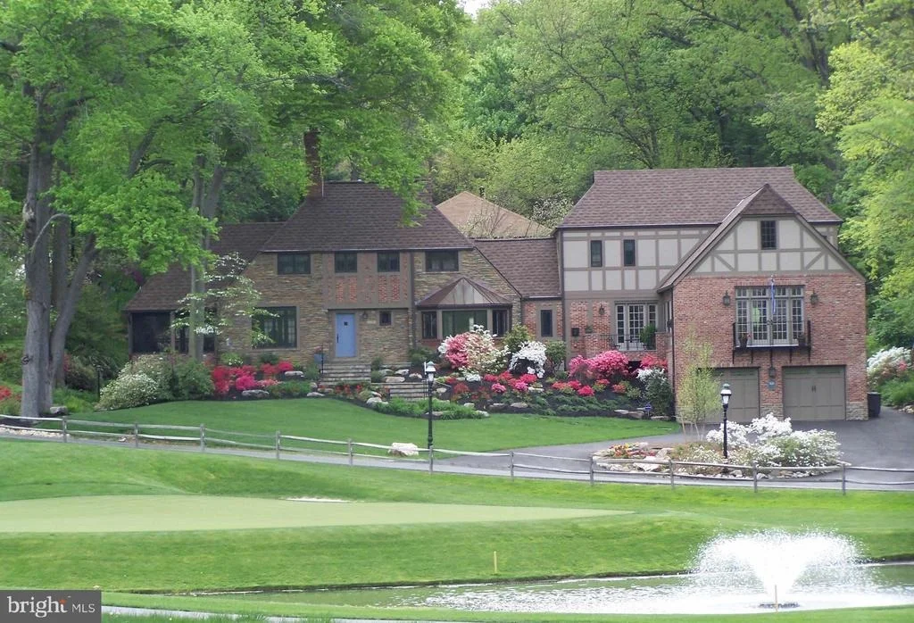 Photo of 4116 BEVERLY ROAD