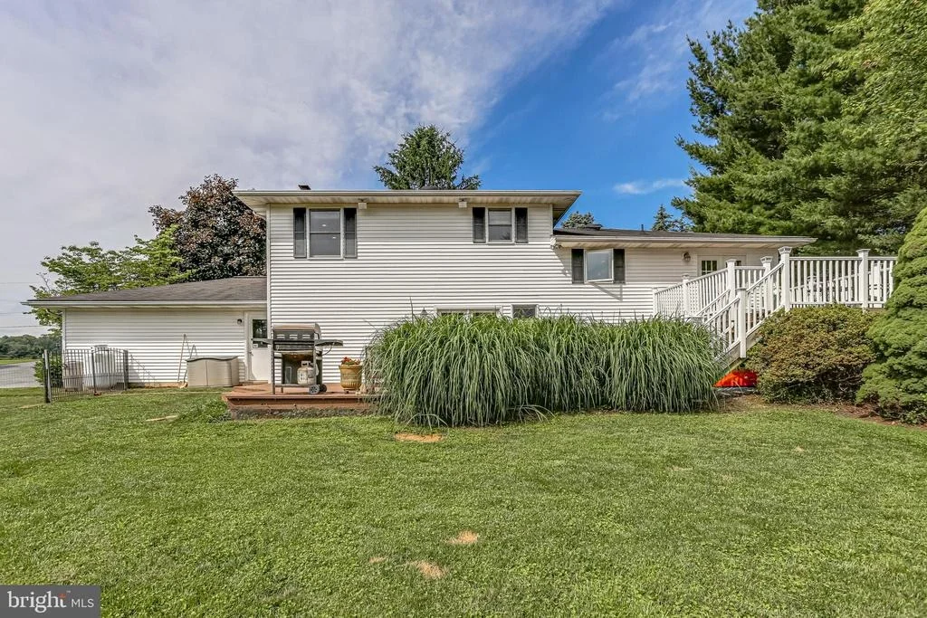 Photo of 17611 GRACE ROAD