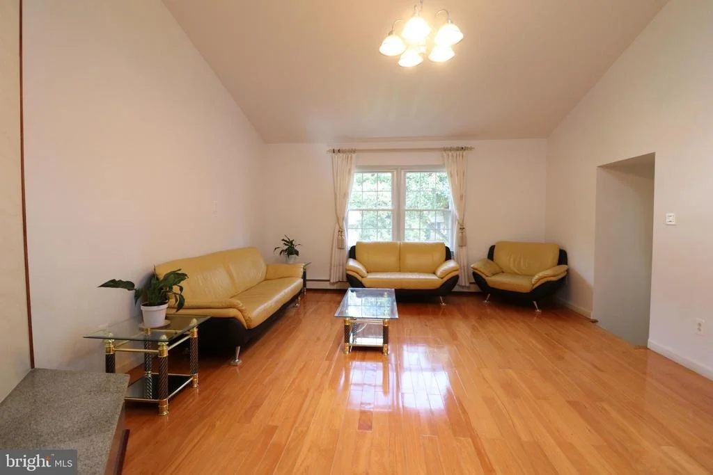 Photo of 10419 GATEWOOD TERRACE