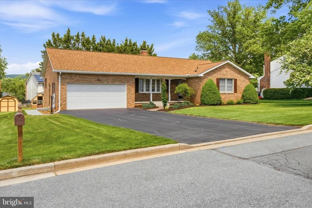 Photo of 12 CAROLINE DRIVE