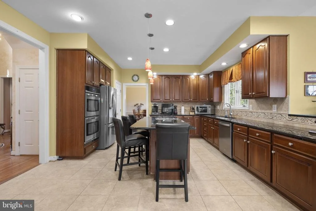 Photo of 805 LINDSEY MANOR LANE