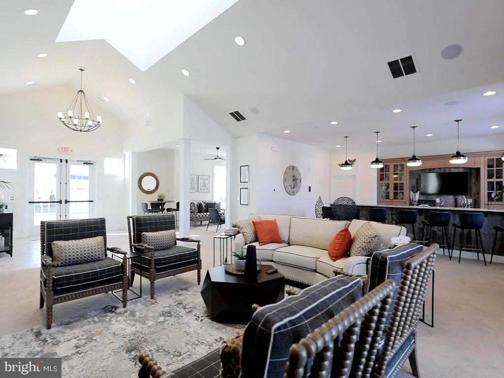 Photo of 18117 WEAVERS MILL LANE