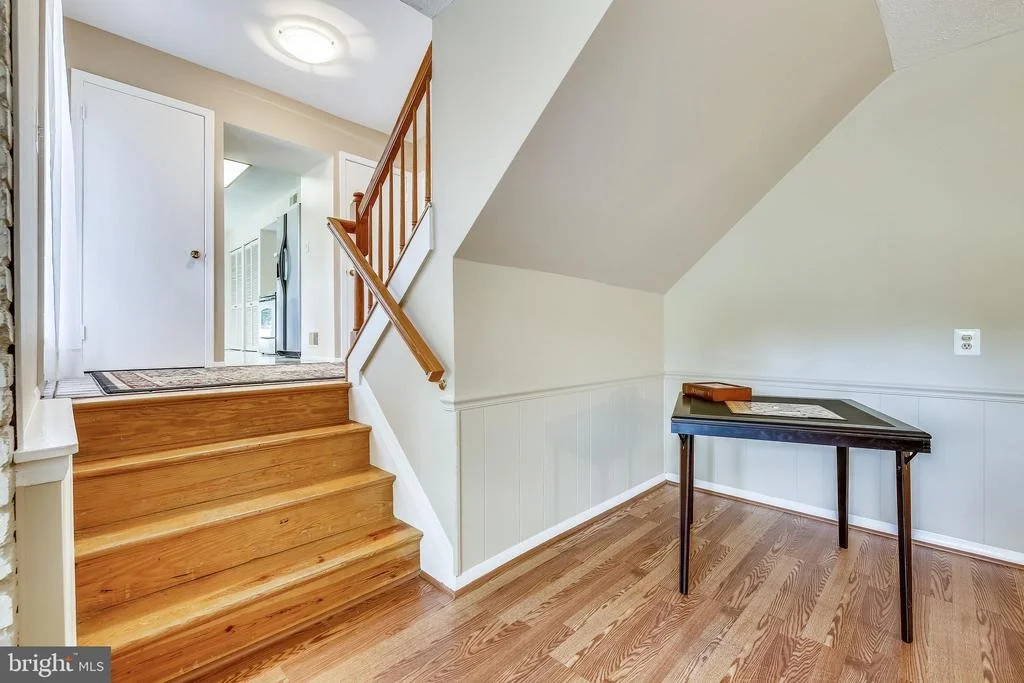 Photo of 2417 NEES LANE