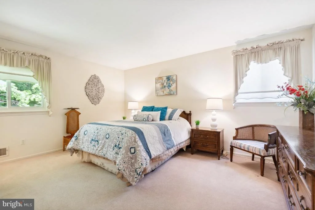 Photo of 6010 NASSAU DRIVE