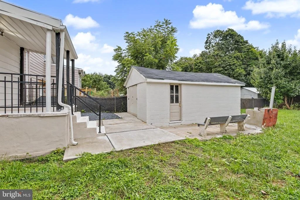 Photo of 131 HAZEL AVENUE