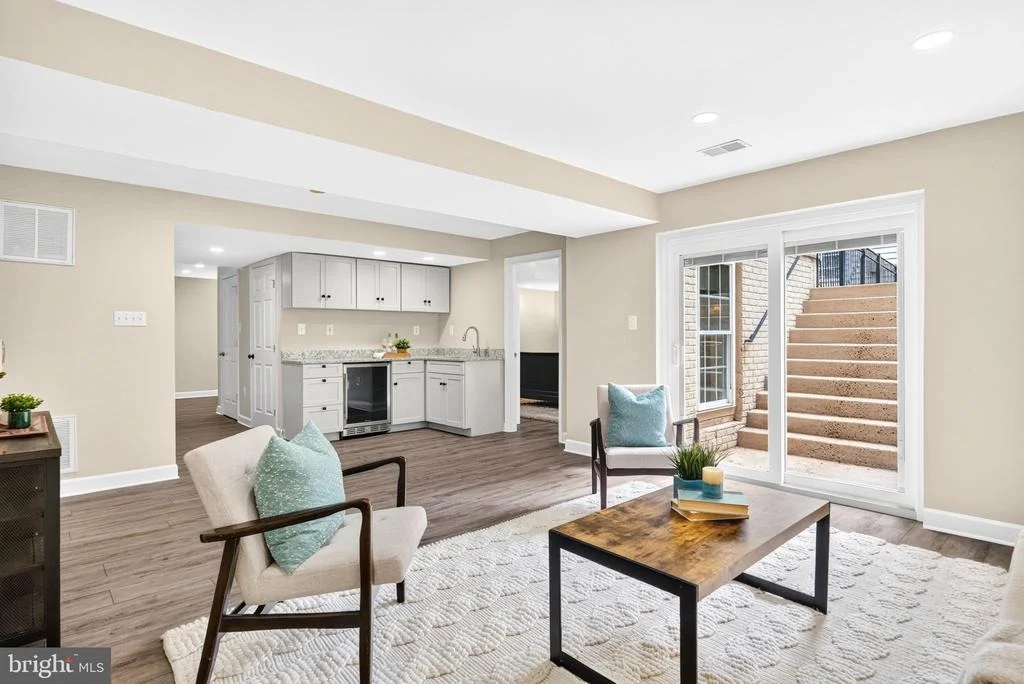 Photo of 6518 DEBHILL LANE