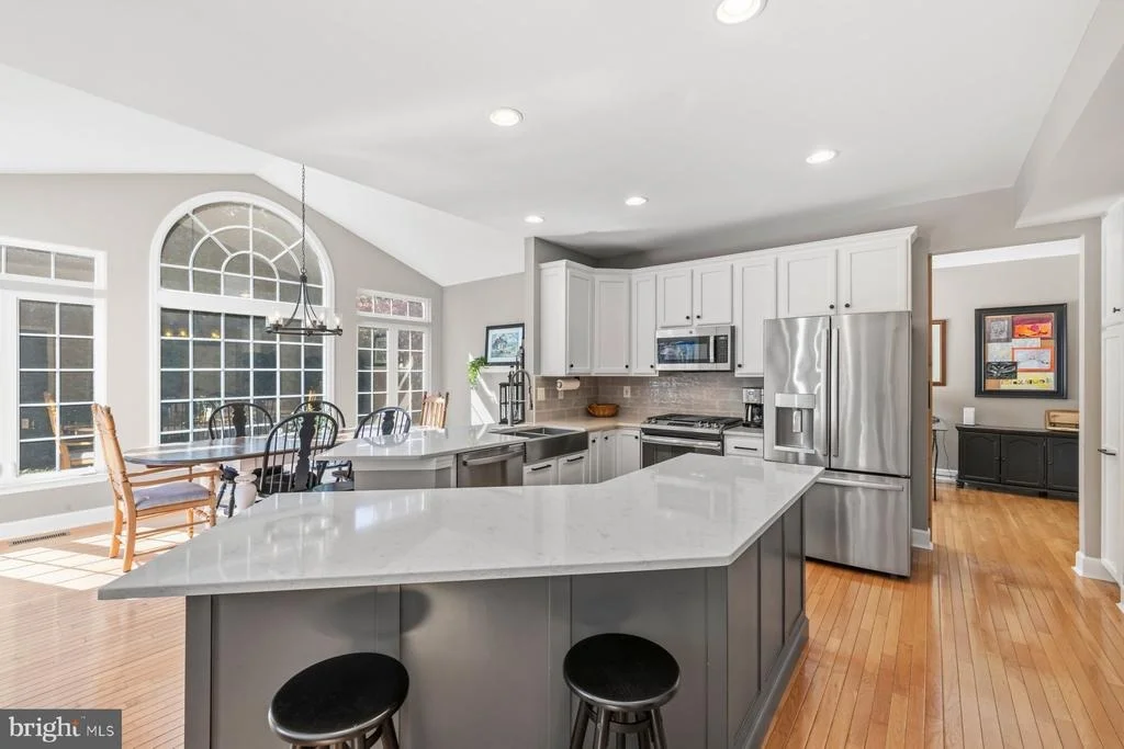 Photo of 1204 LONGBOW ROAD