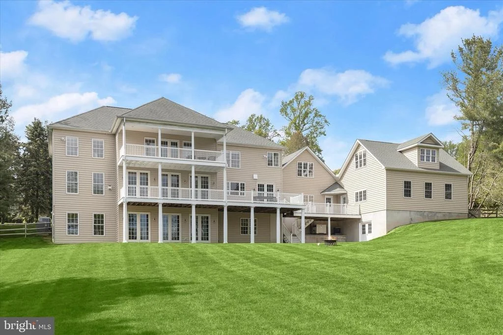 Photo of 2606 BRIGADOON ROAD