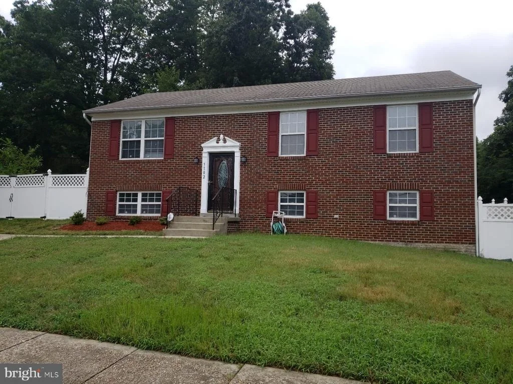 Photo of 5102 LANSING DRIVE