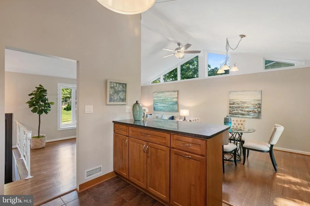 Photo of 5505 EASTBOURNE DRIVE