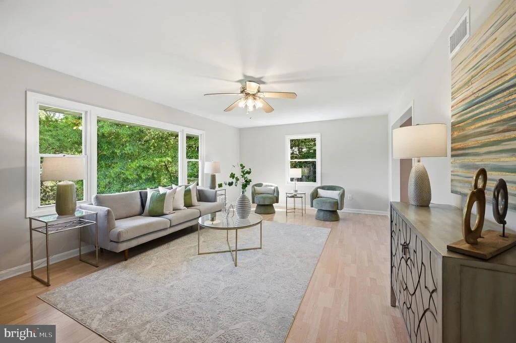 Photo of 7338 STUART CIRCLE