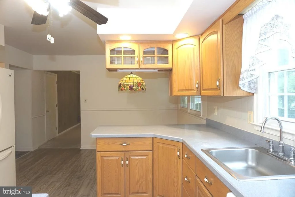 Photo of 1304 CHEZ COURT