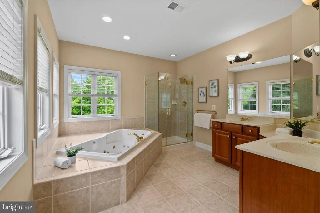 Photo of 4004 MANOR OAKS ROAD