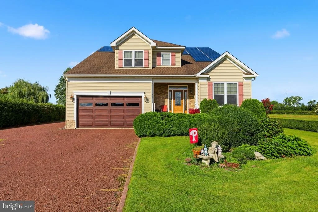 Photo of 464 N 2ND ROAD