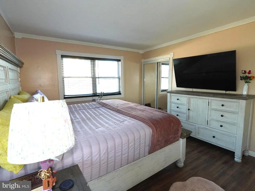 Photo of 408 JENNIFER LANE