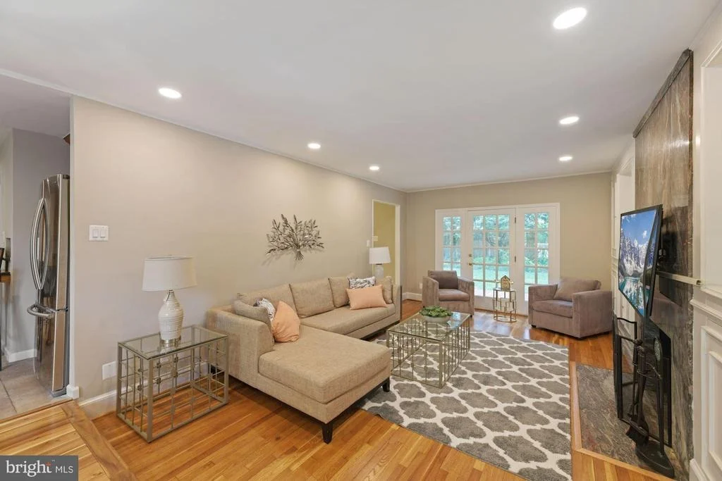 Photo of 7700 FALSTAFF ROAD