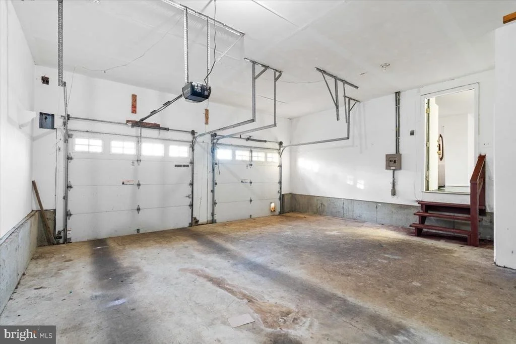 Photo of 4634 FELDSPAR ROAD