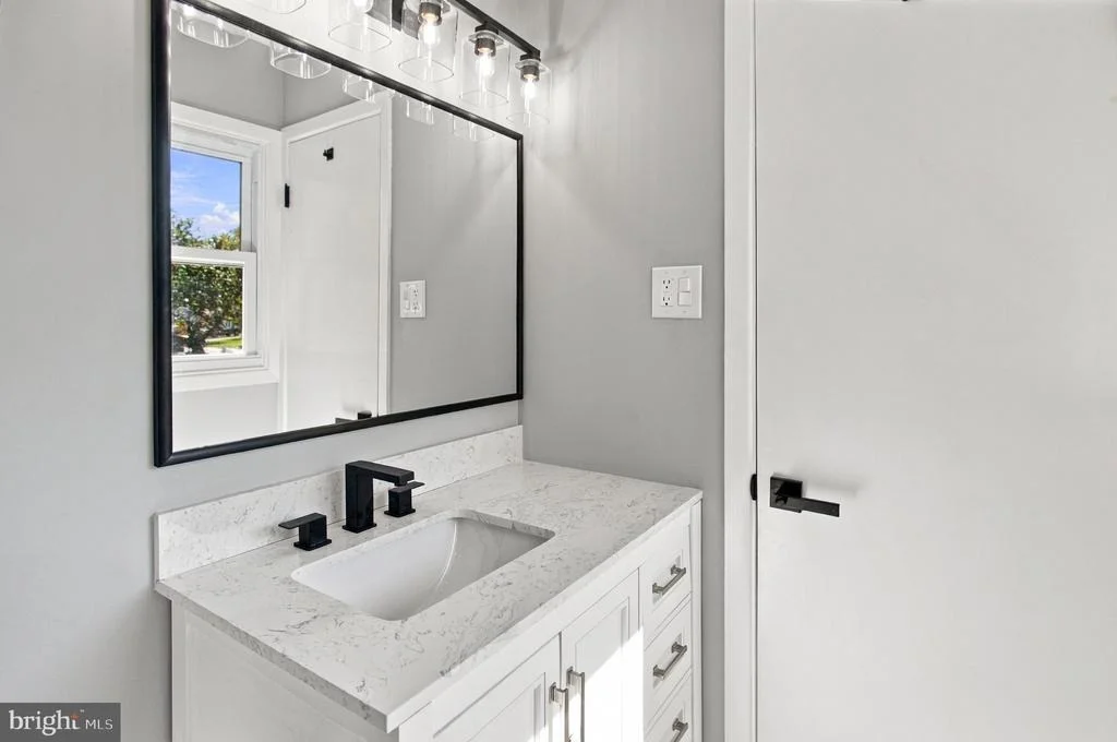 Photo of 12432 MELLING LANE