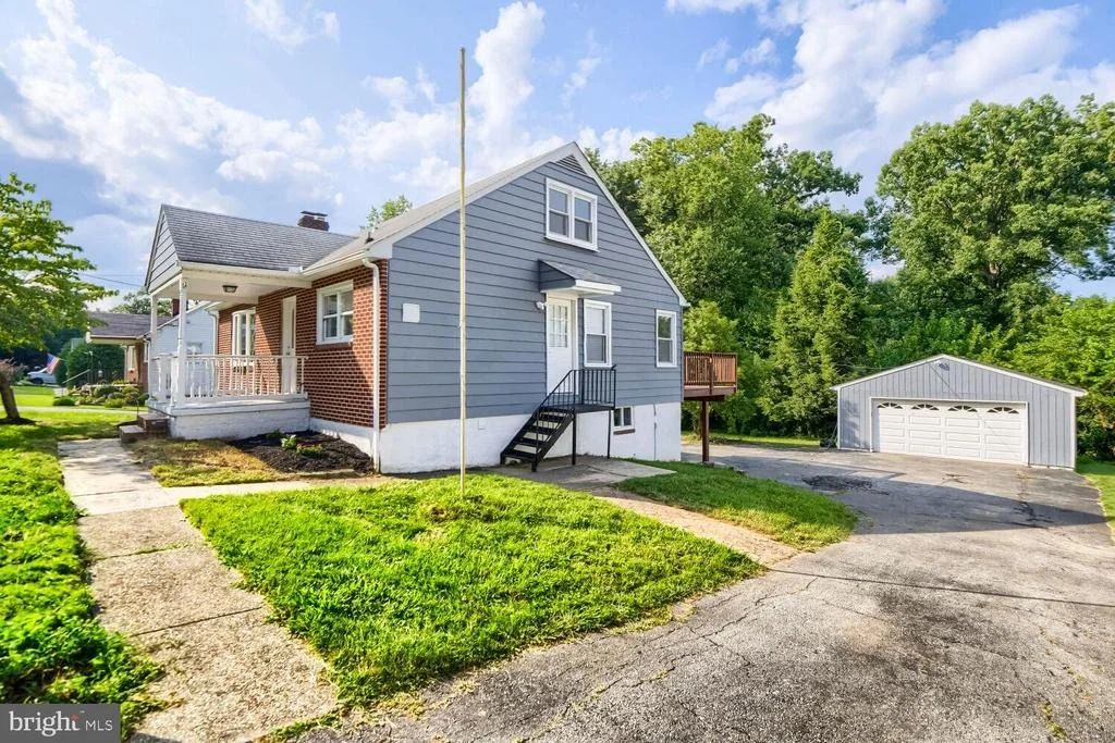Photo of 4912 RIDGE ROAD