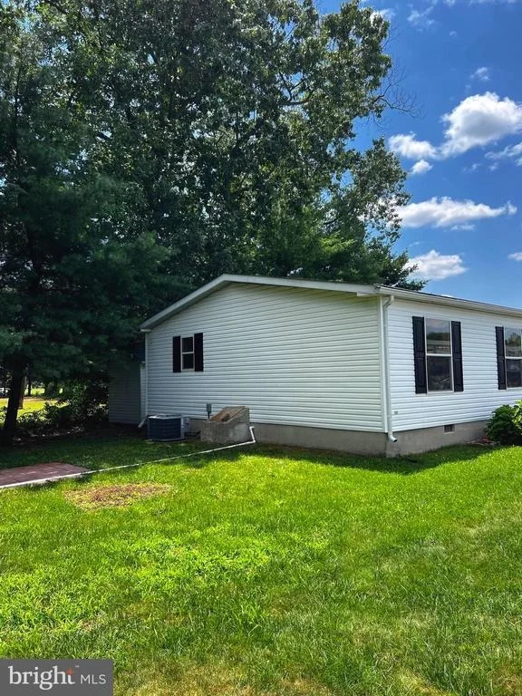 Photo of 502 SHADOWCREEK LANE
