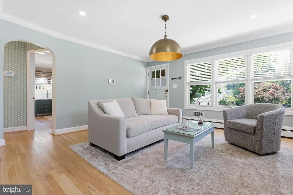 Photo of 443 SCHLEY ROAD