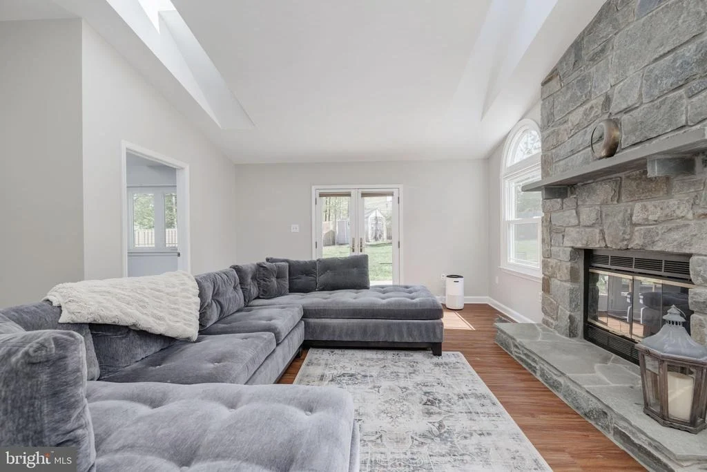 Photo of 9767 TURNBUCKLE DRIVE