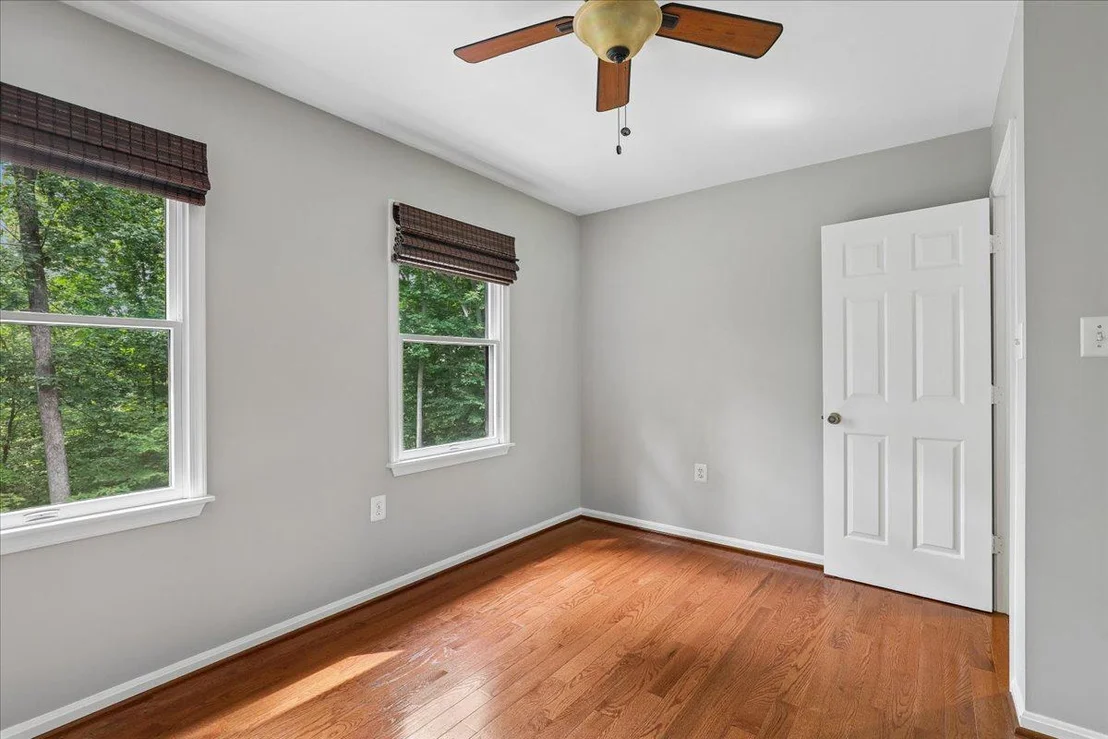 Photo of 8253 HONEYSUCKLE ROAD