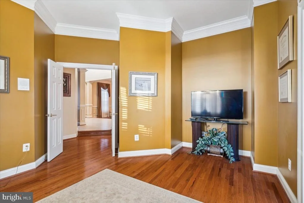 Photo of 9315 ELGIN LANE