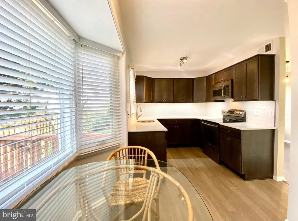 Photo of 14703 PONDSIDE DRIVE