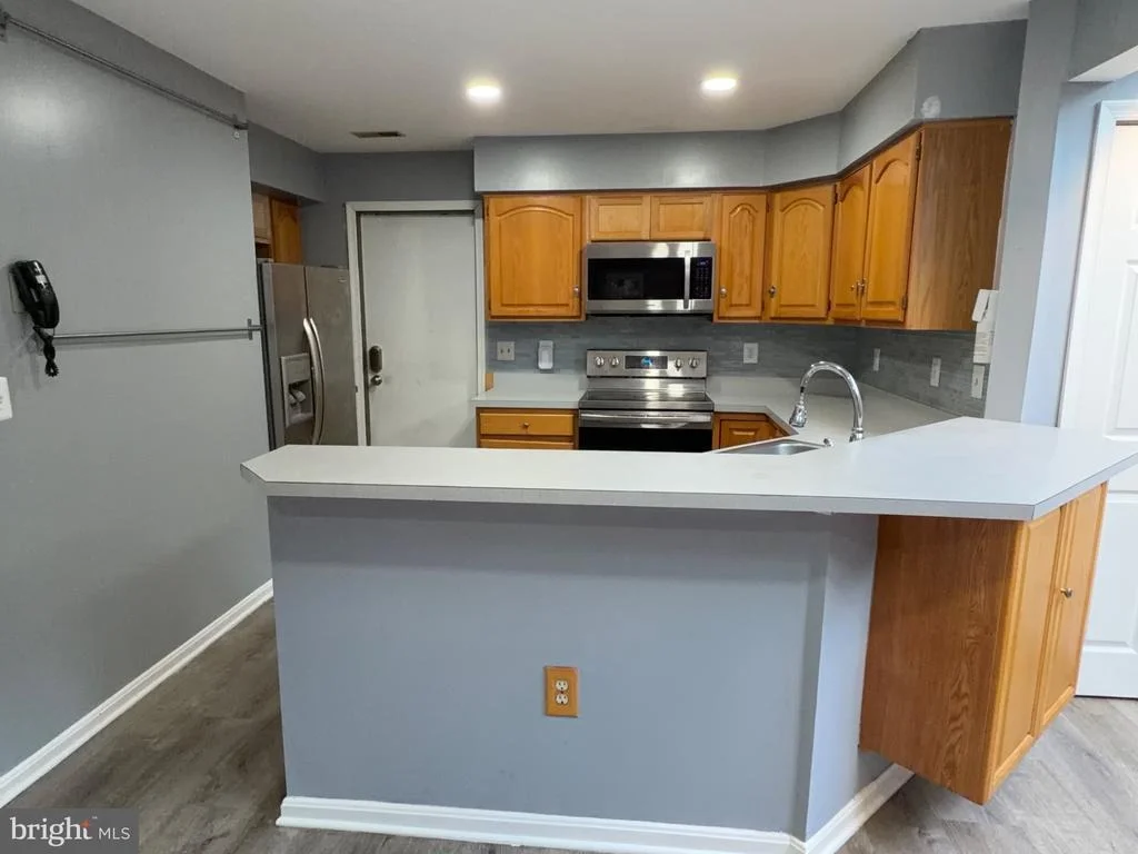 Photo of 9348 CREEKVIEW DRIVE