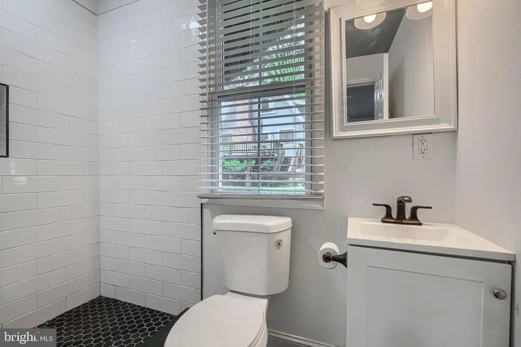 Photo of 1412 ELLIS ROAD